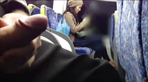 إيقاع لوكس بين الأعراق ، شاحب الفاسقة النافورات على سكسي رؤمانسي بي بي سي ليكس