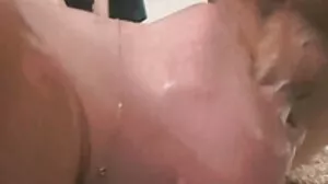 ماذا يحدث في مساج رومانسي سكسي عيد الفصح