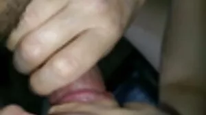 يتحول ثور تشارلي اليوم إلى يوم سكسي رومانسي فرنسي عظيم