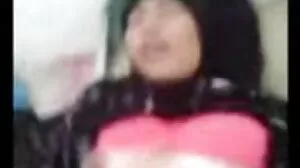 يحصل مدهون كايلي رومنسي سكسي الصفحة في سن المراهقة المشاغب