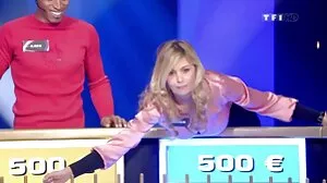 تجريد من أجل الفوز موقع سكسي رومانسي