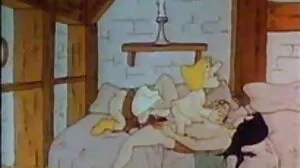 فينيرا ماكسيما ، خادمة فيلم رومانسي سكسي في الخدمة