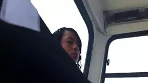 انها فضيحة موقع سكسي رومانسي جدا!